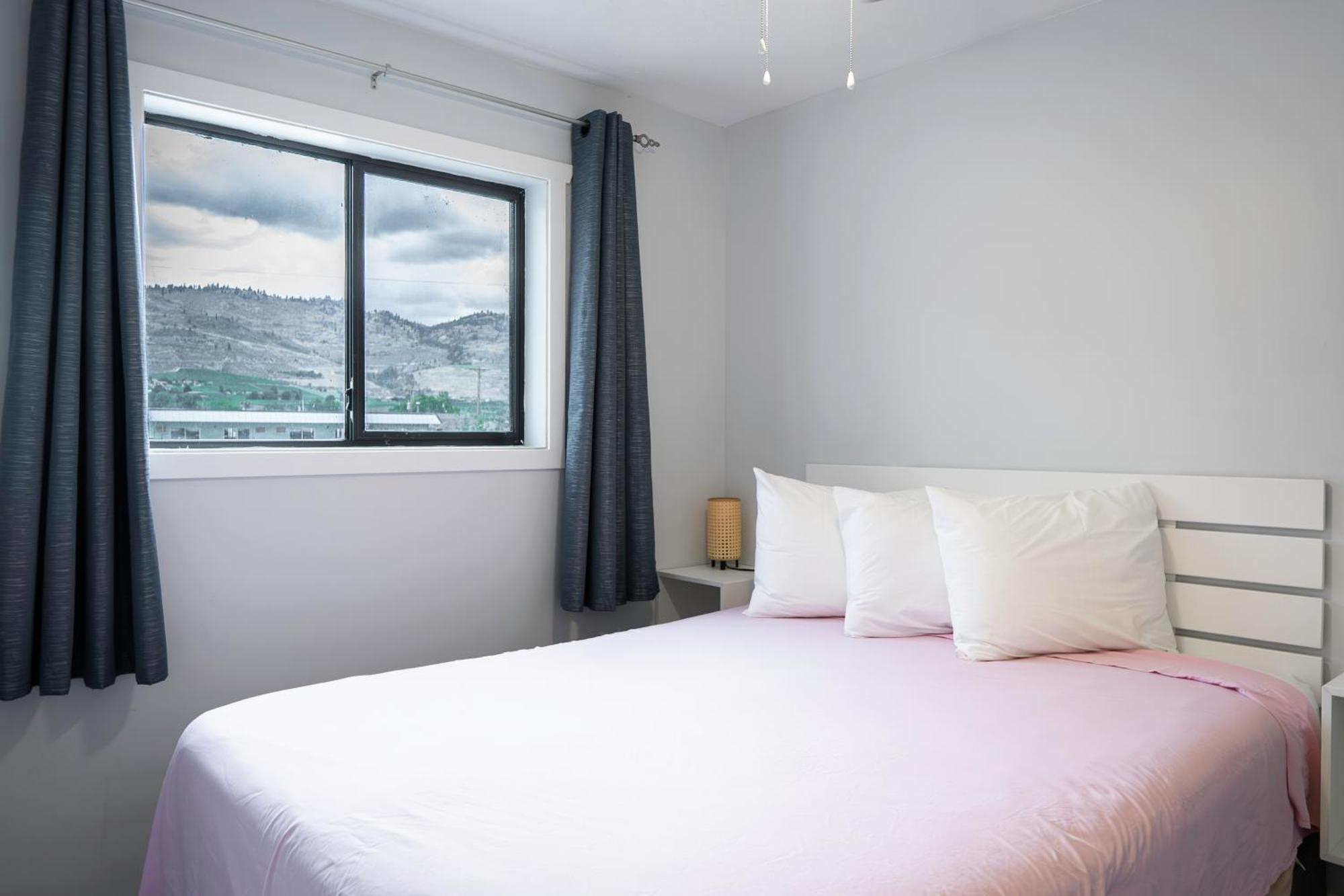 Poplars Motel On The Lake Osoyoos Εξωτερικό φωτογραφία